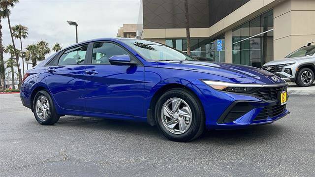 2025 Hyundai Elantra SE — Sedan — 3,160 mi — Corona, CA