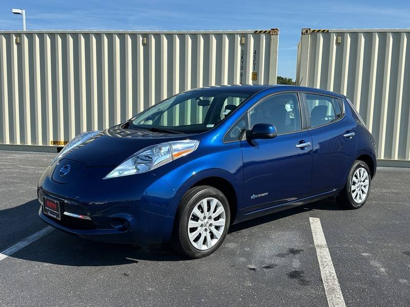 2017 Nissan LEAF S — Hatchback — 41,129 mi — St. Peters, MO