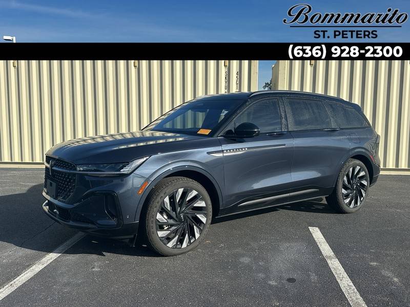 2024 Lincoln Nautilus Reserve — SUV — 8,683 mi — St. Peters, MO