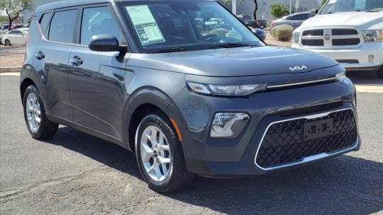 2022 Kia Soul LX — Hatchback — 37,880 mi — Peoria, AZ