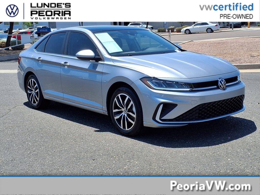 2025 Volkswagen Jetta SE — Sedan — 4,567 mi — Peoria, AZ