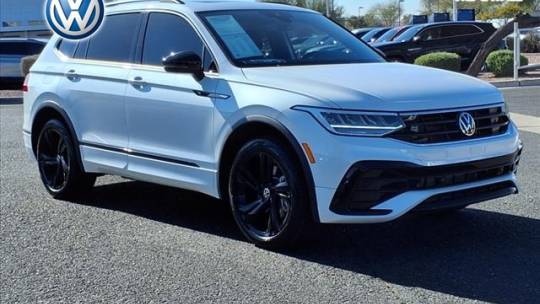 2023 Volkswagen Tiguan SE R-Line Black — SUV — 19,790 mi — Peoria, AZ