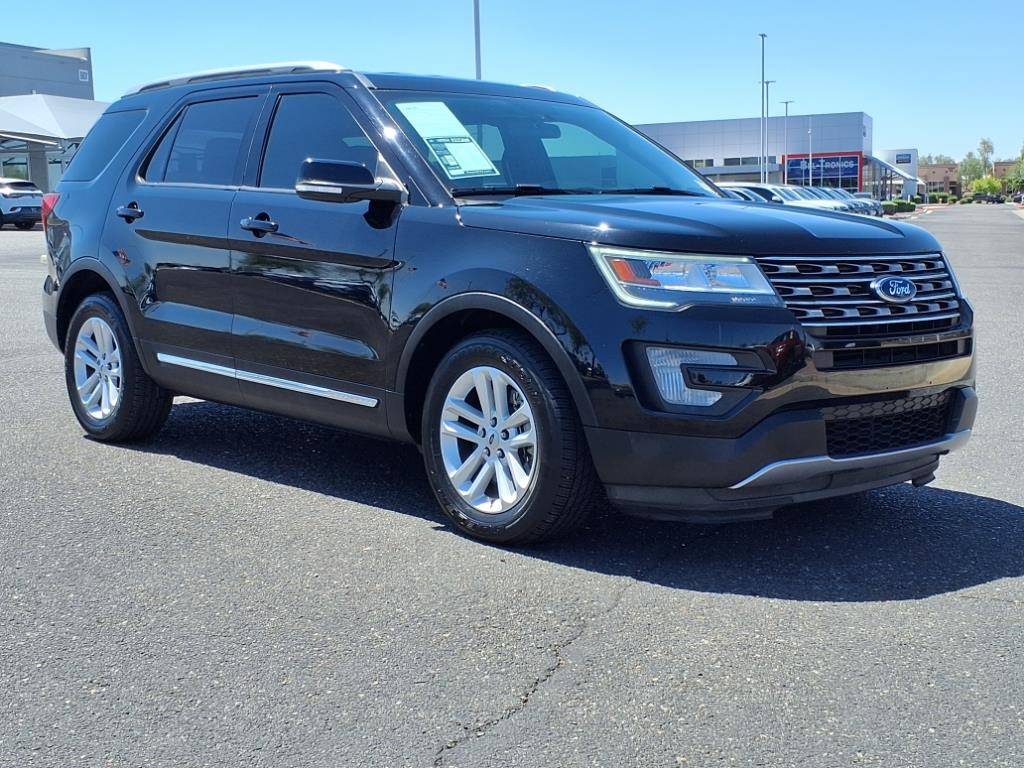 2017 Ford Explorer XLT — SUV — 71,500 mi — Peoria, AZ
