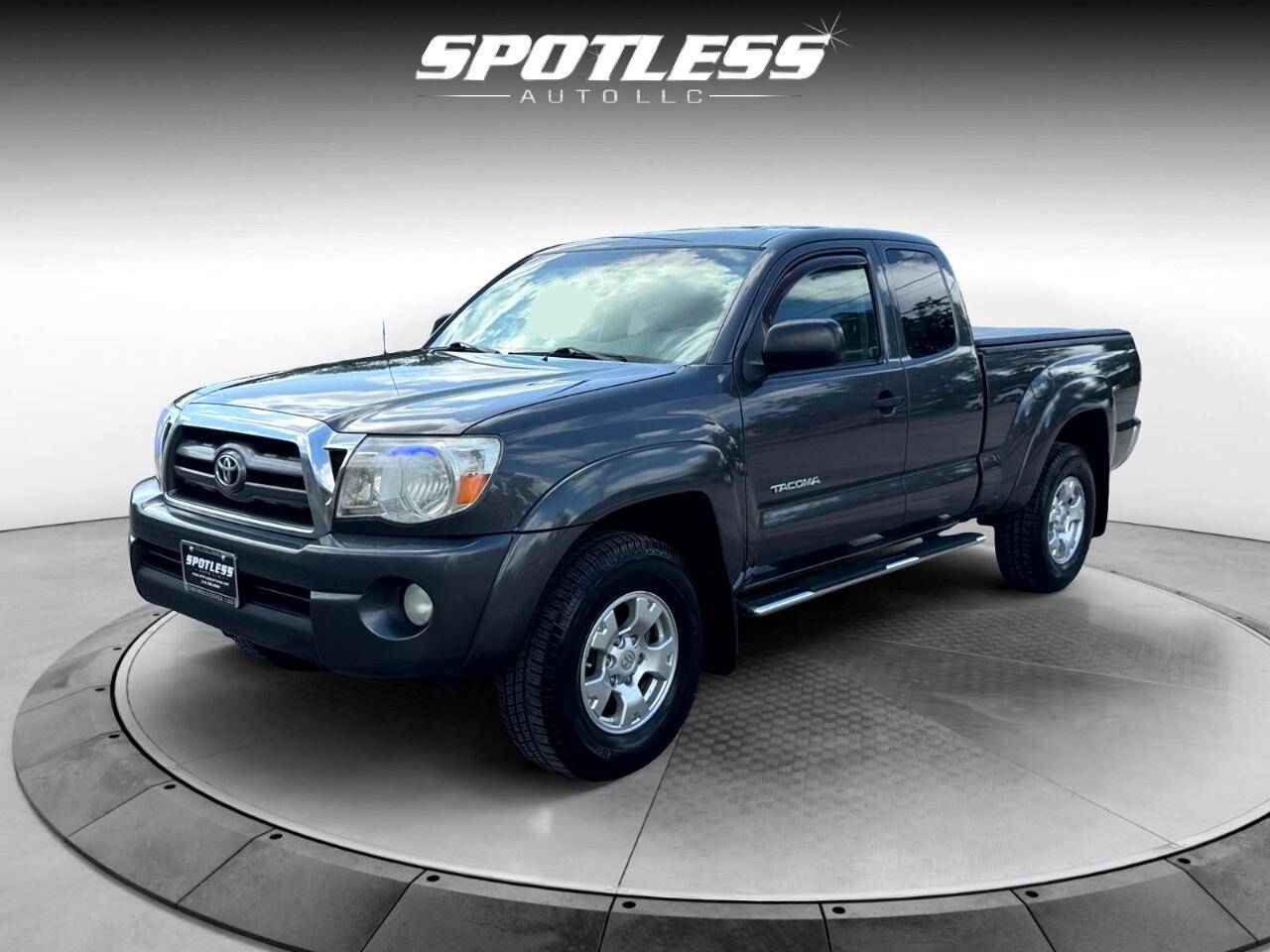 2010 Toyota Tacoma Base — Pickup Truck — 178,819 mi — San Antonio, TX