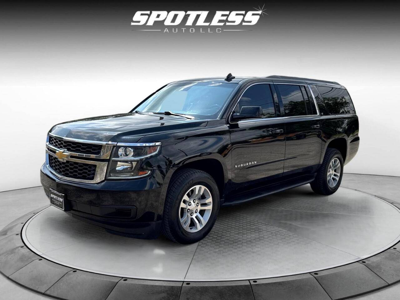 2018 Chevrolet Suburban LT — SUV — 142,859 mi — San Antonio, TX