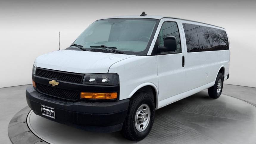 2021 Chevrolet Express Passenger LS — Passenger Van — 116,775 mi — San Antonio, TX