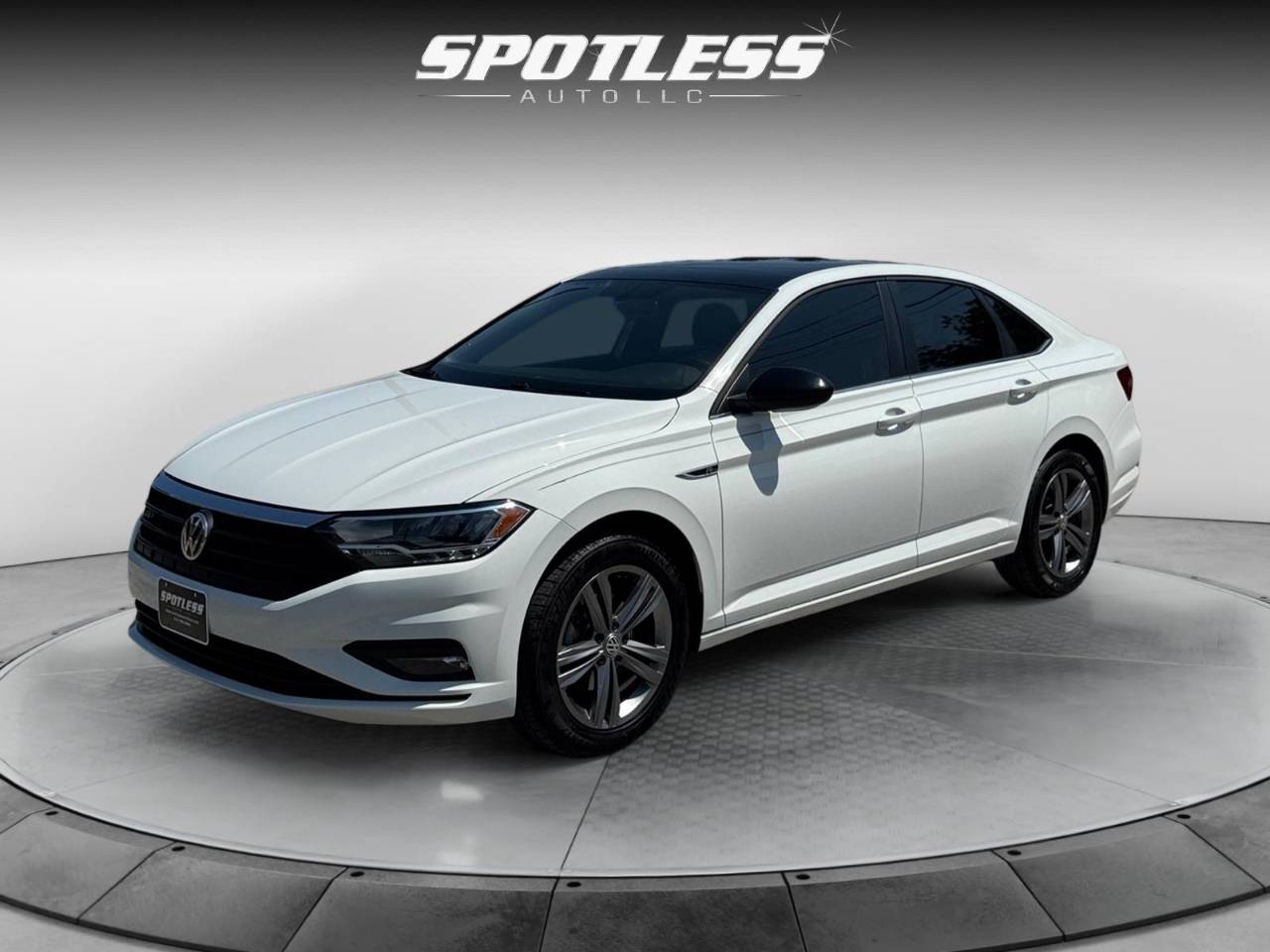2019 Volkswagen Jetta SE — Sedan — 137,067 mi — San Antonio, TX