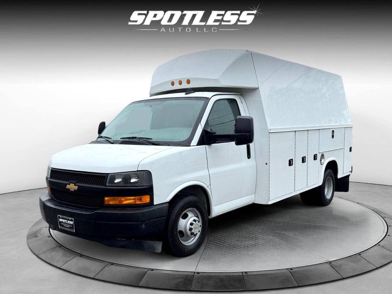2021 Chevrolet Express Commercial Cutaway Express Commercial Cutaway — Chassis Cab Truck — 117,783 mi — San Antonio, TX