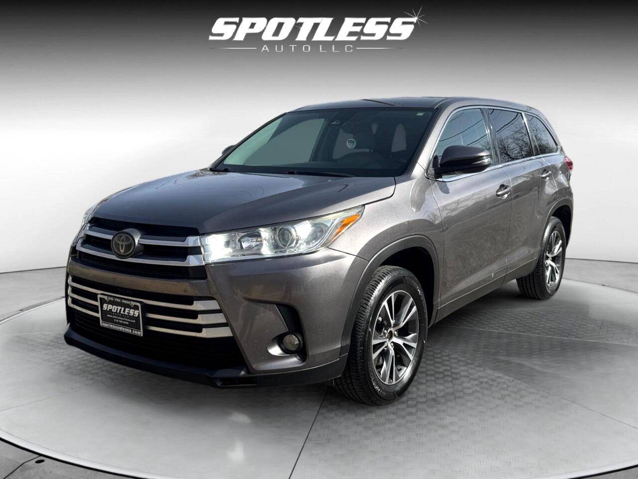 2019 Toyota Highlander LE Plus — SUV — 127,877 mi — San Antonio, TX