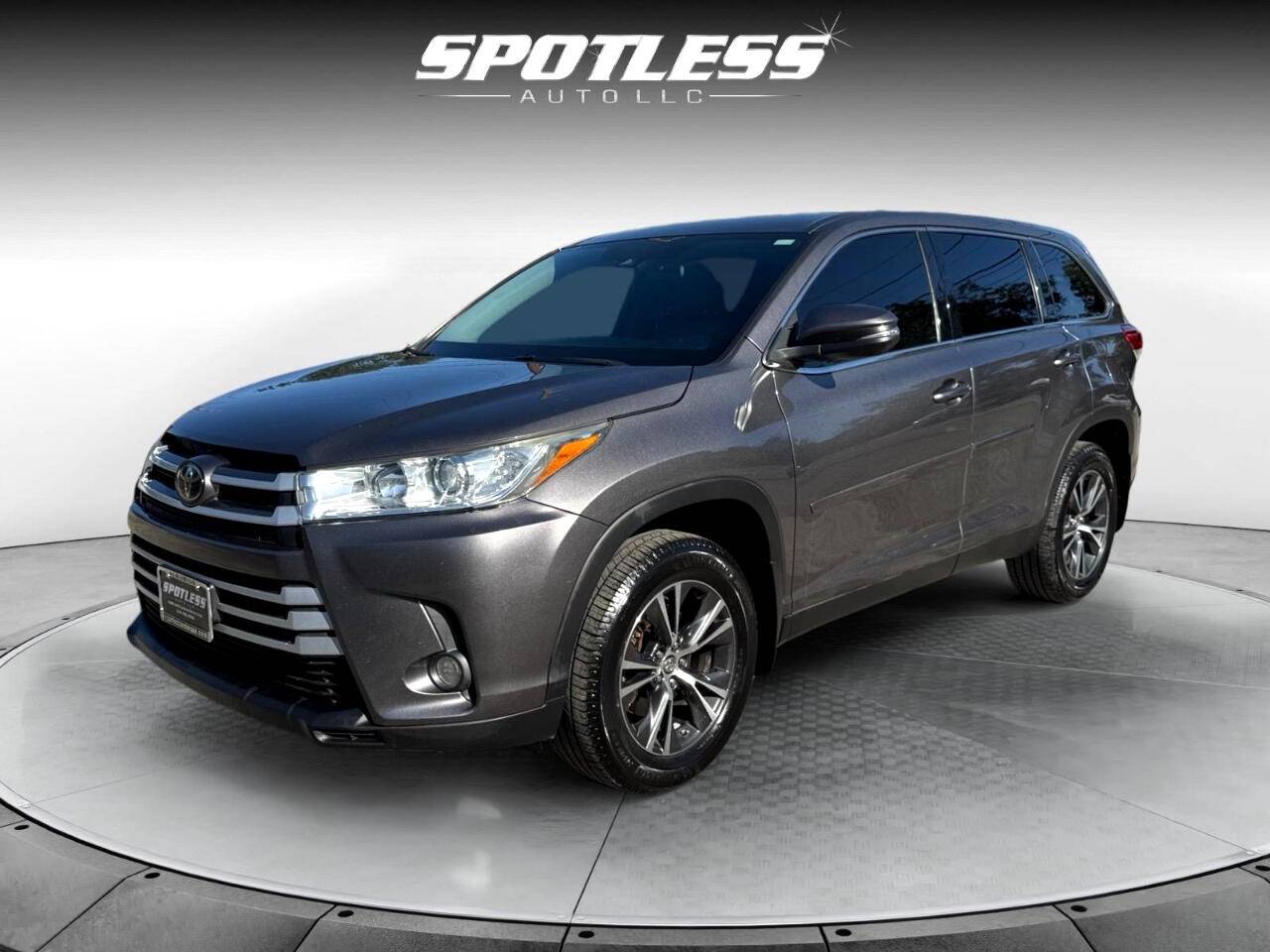 2019 Toyota Highlander LE Plus — SUV — 225,252 mi — San Antonio, TX