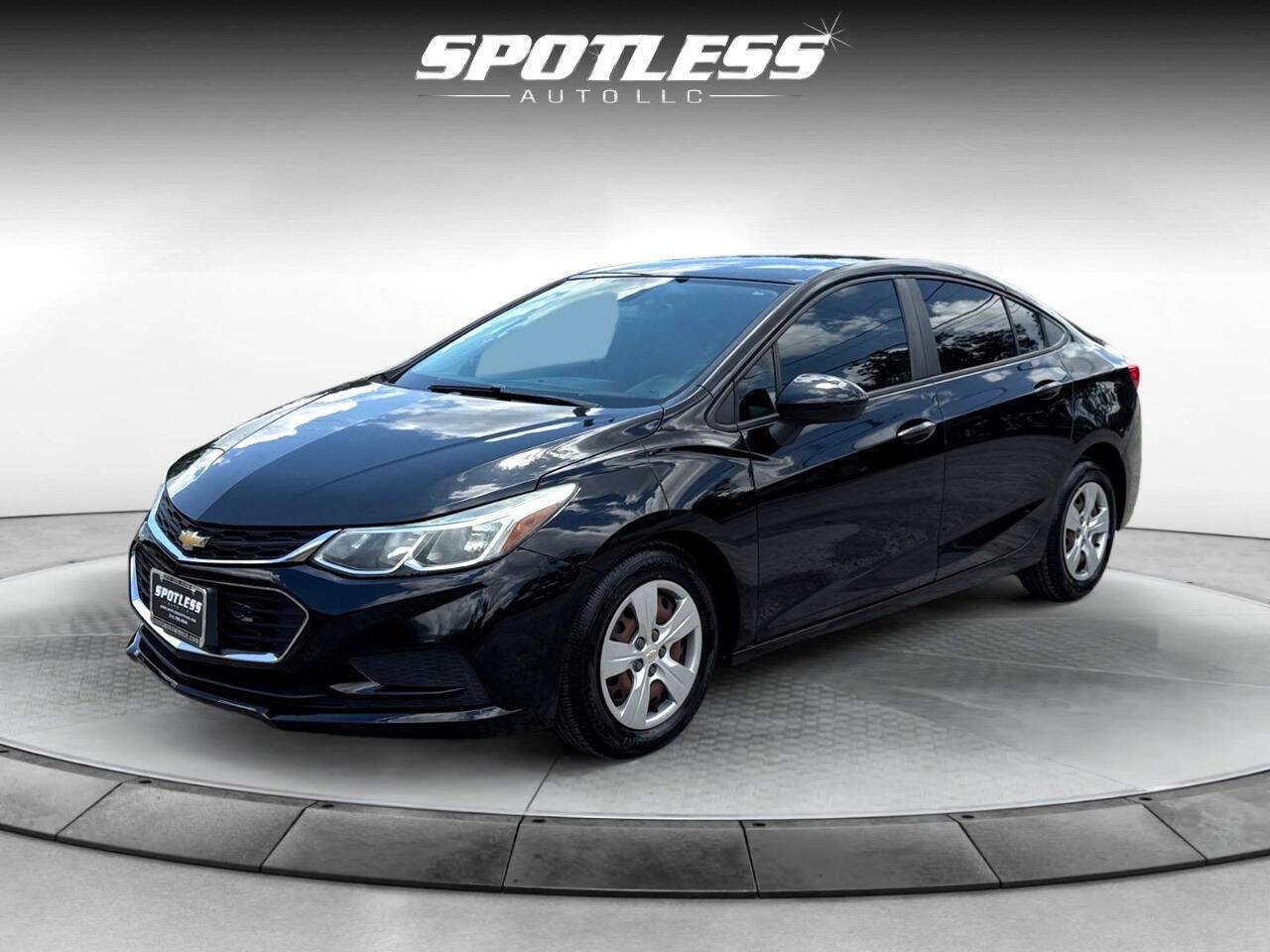 2017 Chevrolet Cruze LS — Sedan — 140,718 mi — San Antonio, TX
