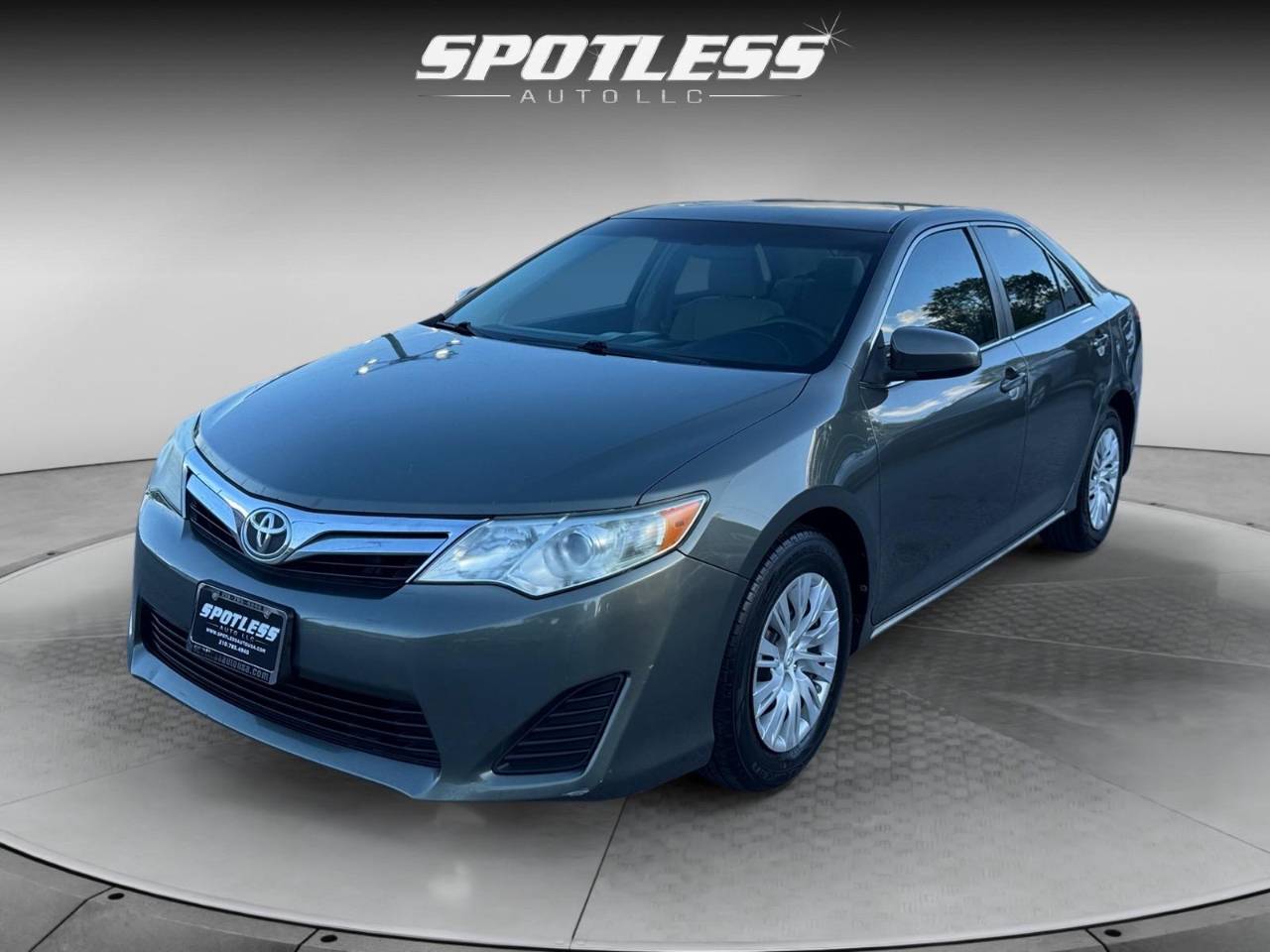 2013 Toyota Camry LE — Sedan — 171,235 mi — San Antonio, TX