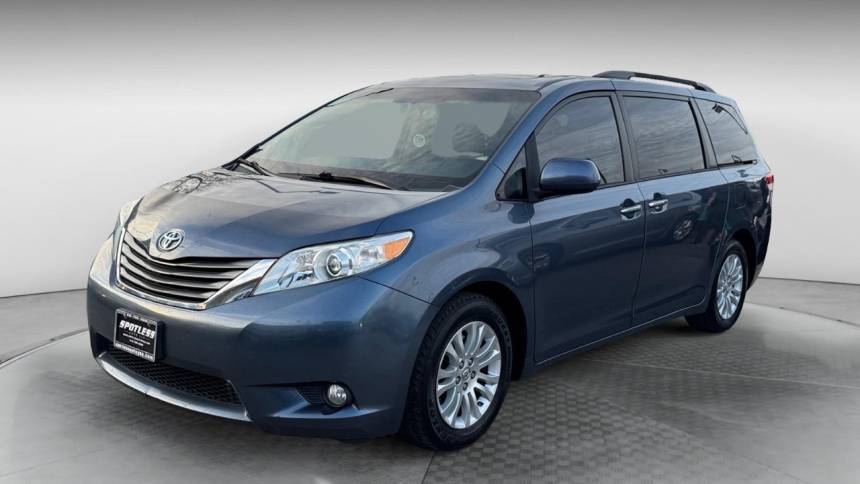 2014 Toyota Sienna XLE — Minivan — 239,220 mi — San Antonio, TX