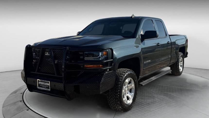 2017 Chevrolet Silverado 1500 LT — Pickup Truck — 119,296 mi — San Antonio, TX