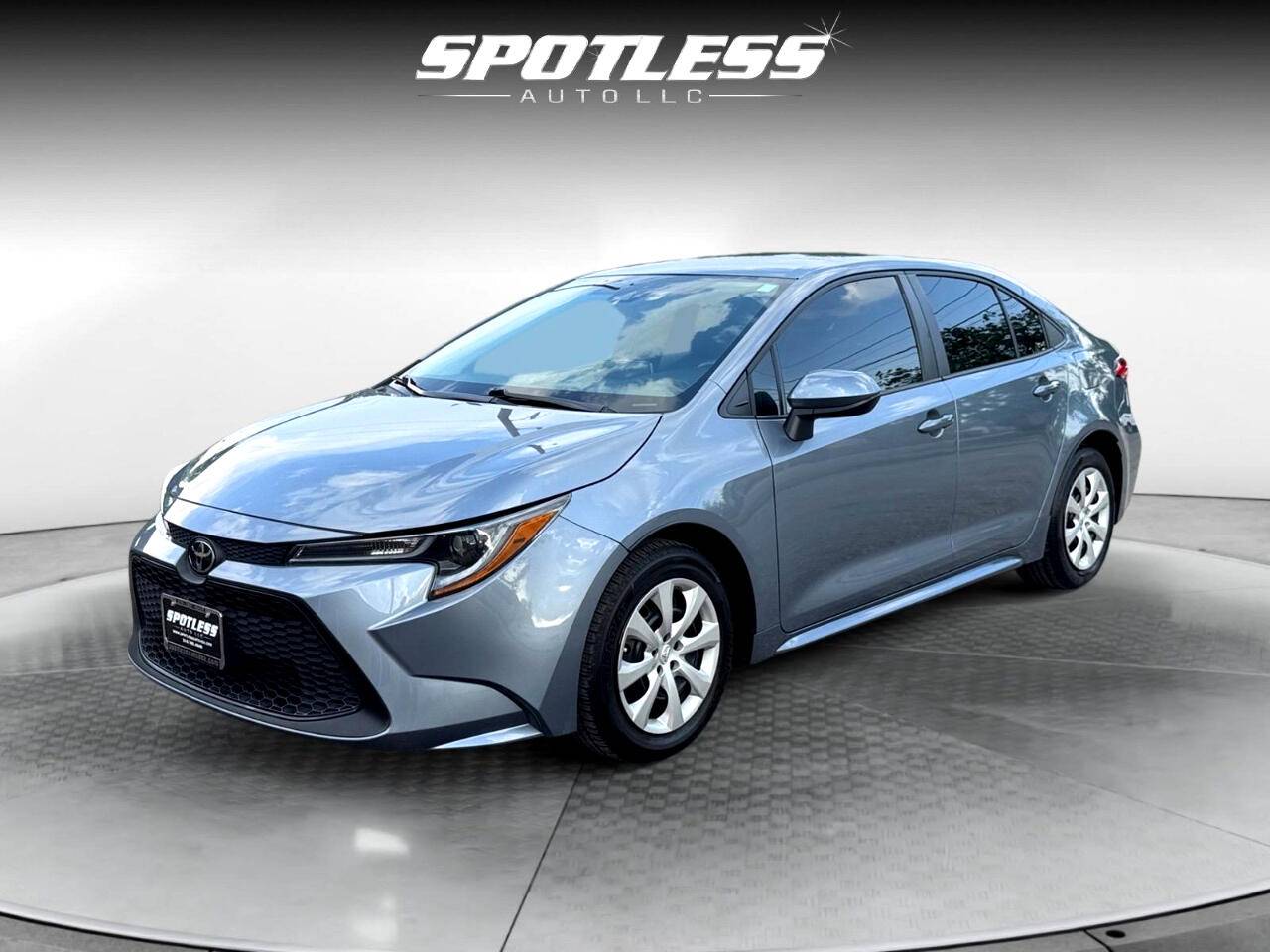 2021 Toyota Corolla LE — Sedan — 30,543 mi — San Antonio, TX