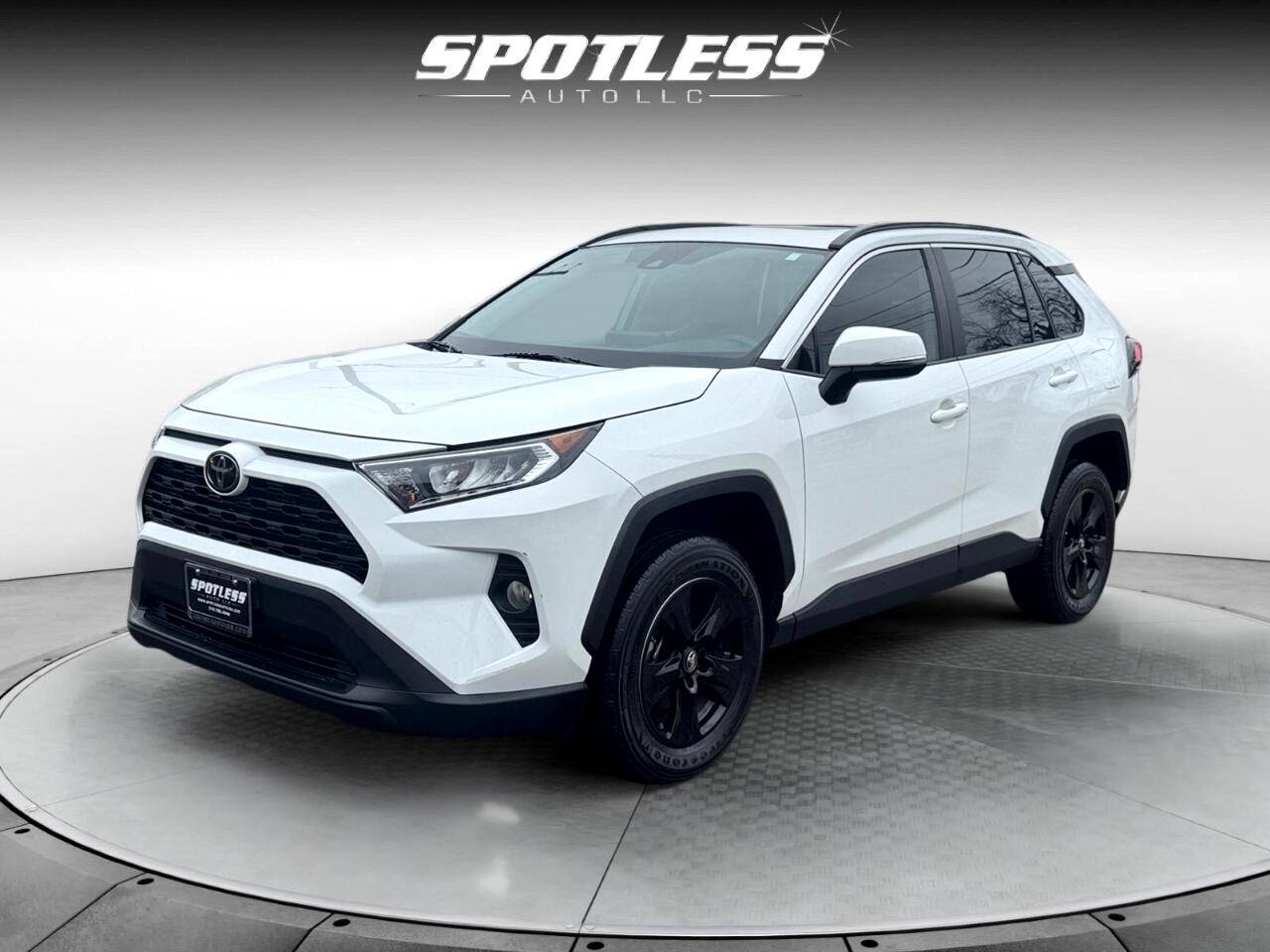 2020 Toyota RAV4 XLE — SUV — 32,899 mi — San Antonio, TX