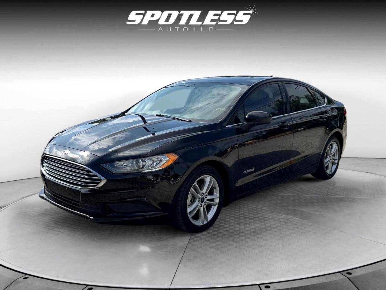 2018 Ford Fusion Hybrid SE — Sedan — 118,097 mi — San Antonio, TX