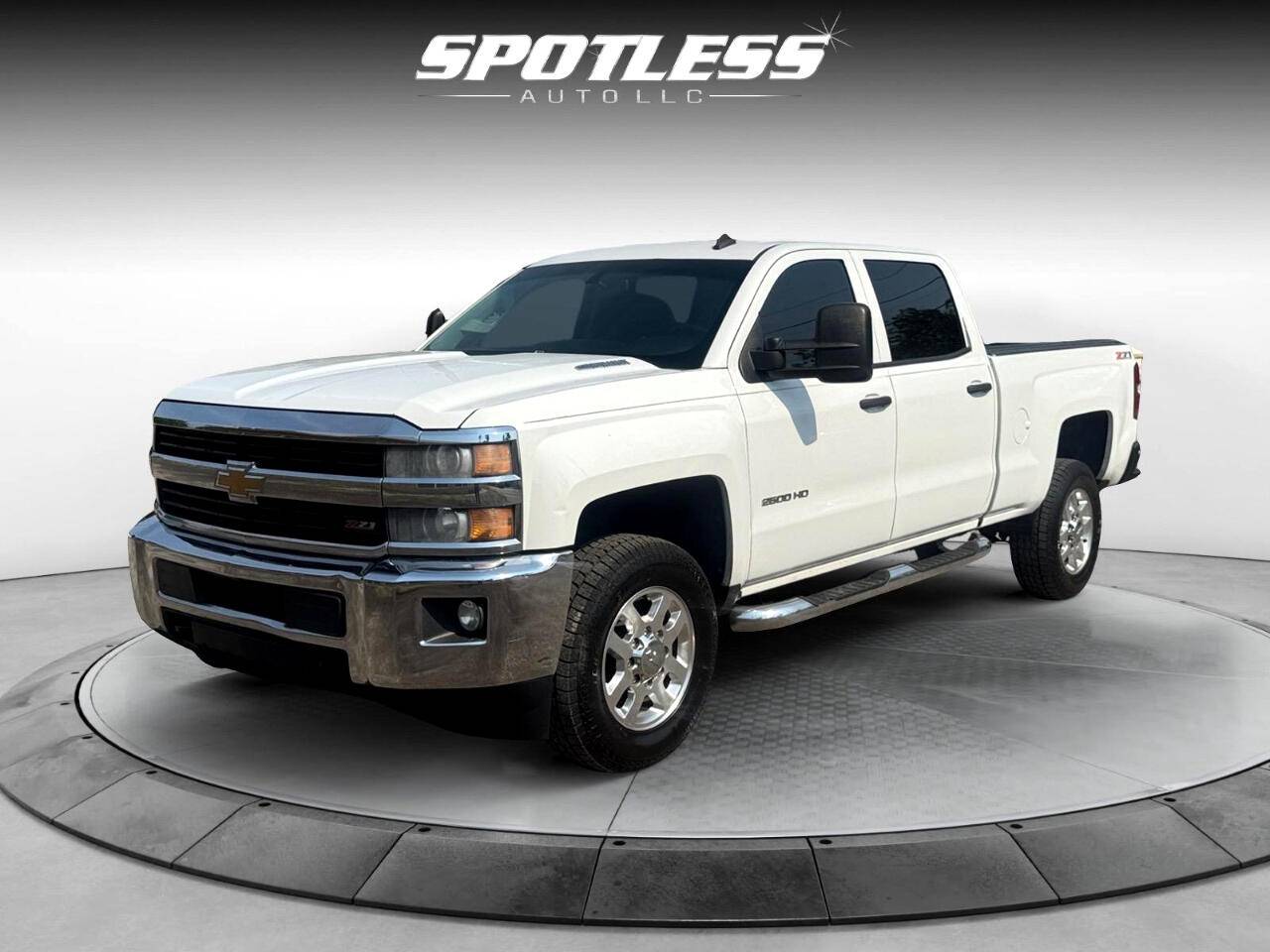 2015 Chevrolet Silverado 2500HD LT — Pickup Truck — 194,693 mi — San Antonio, TX