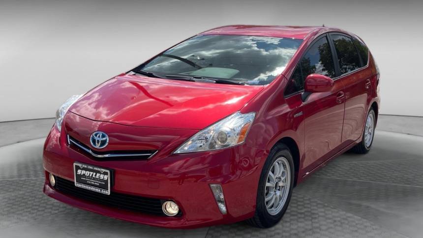 2012 Toyota Prius v Three — Wagon — 84,248 mi — San Antonio, TX