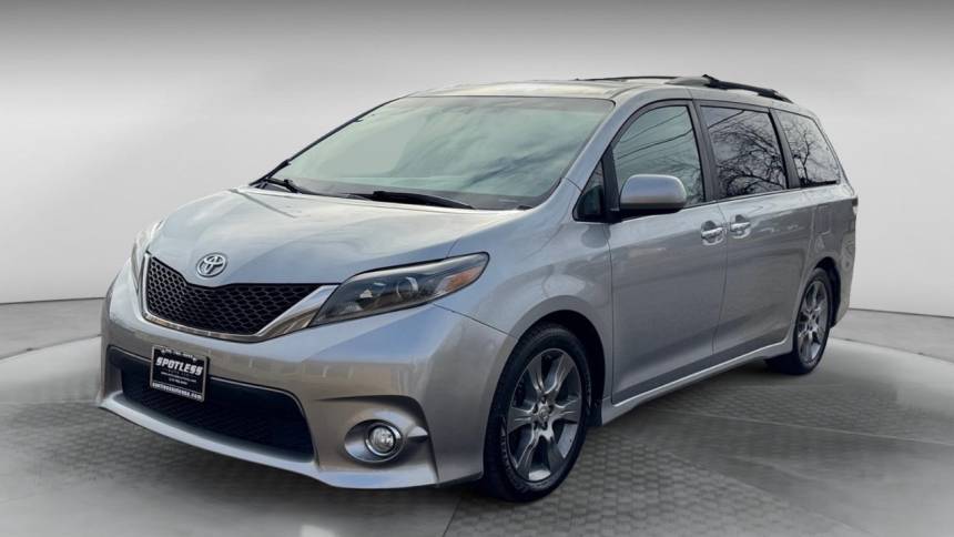 2015 Toyota Sienna SE — Minivan — 185,796 mi — San Antonio, TX