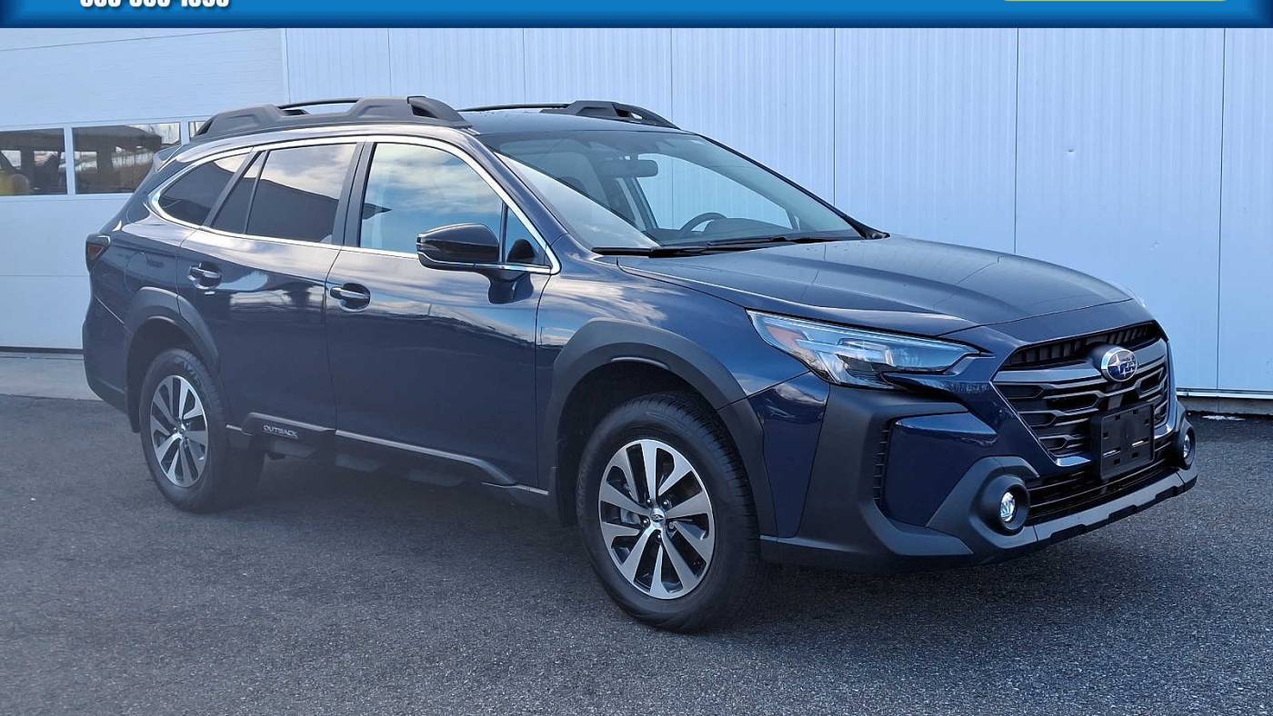 2025 Subaru Outback Premium — SUV — 3,864 mi — Hartford, CT