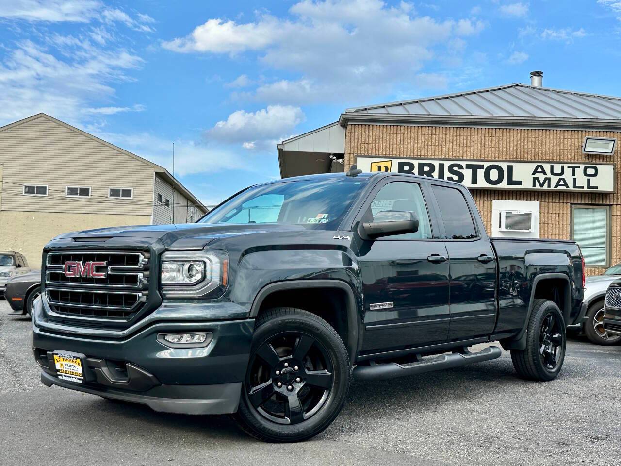 2018 GMC Sierra 1500 Base — Pickup Truck — 99,001 mi — Levittown, PA