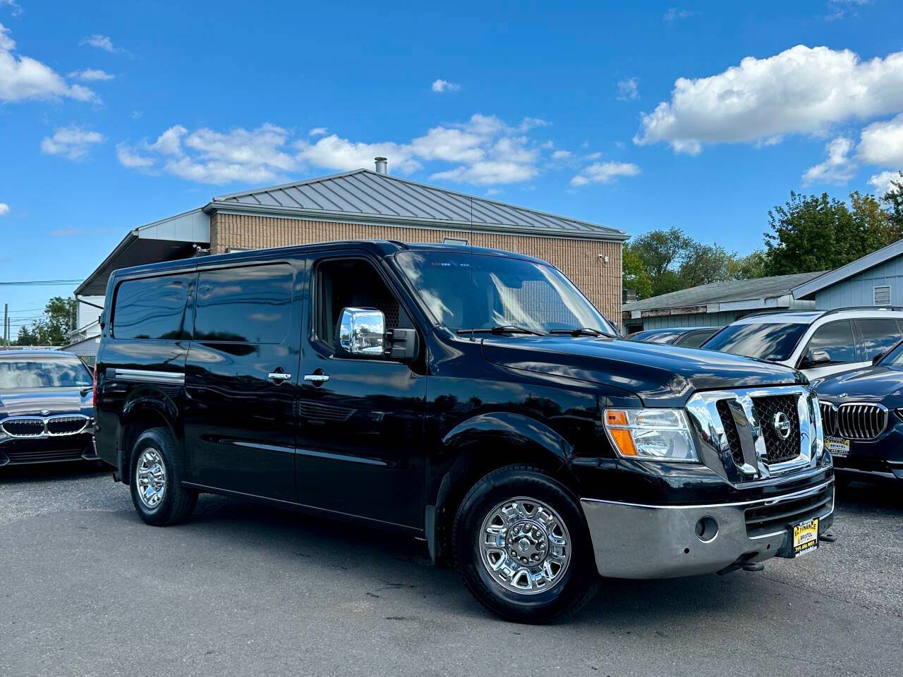 2017 Nissan NV Cargo NV3500 HD SL — Cargo Van — 134,616 mi — Levittown, PA