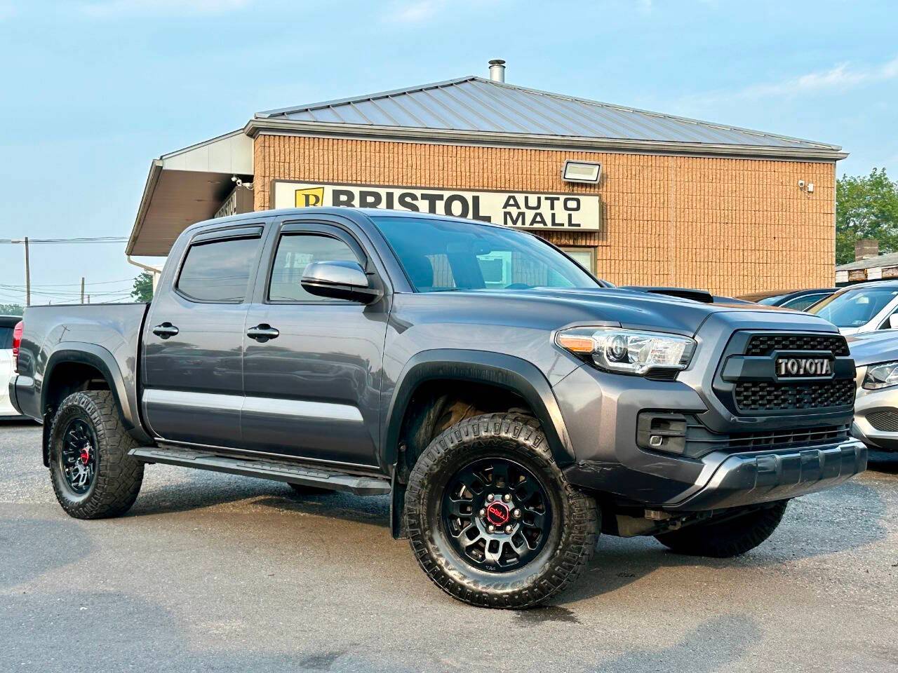 2017 Toyota Tacoma TRD Sport — Pickup Truck — 143,235 mi — Levittown, PA