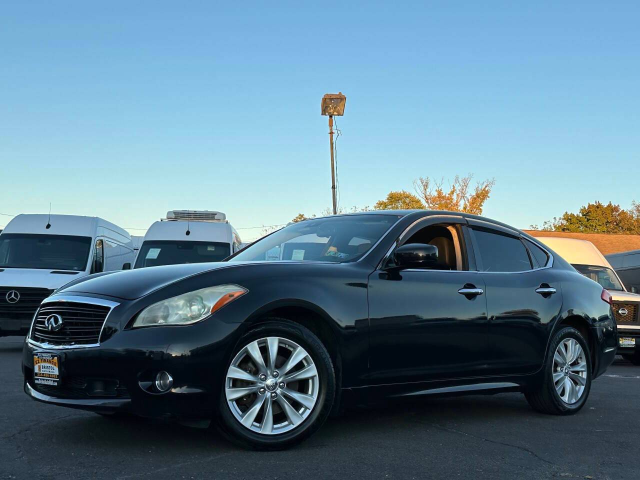 2011 INFINITI M M37x — Sedan — 196,616 mi — Levittown, PA