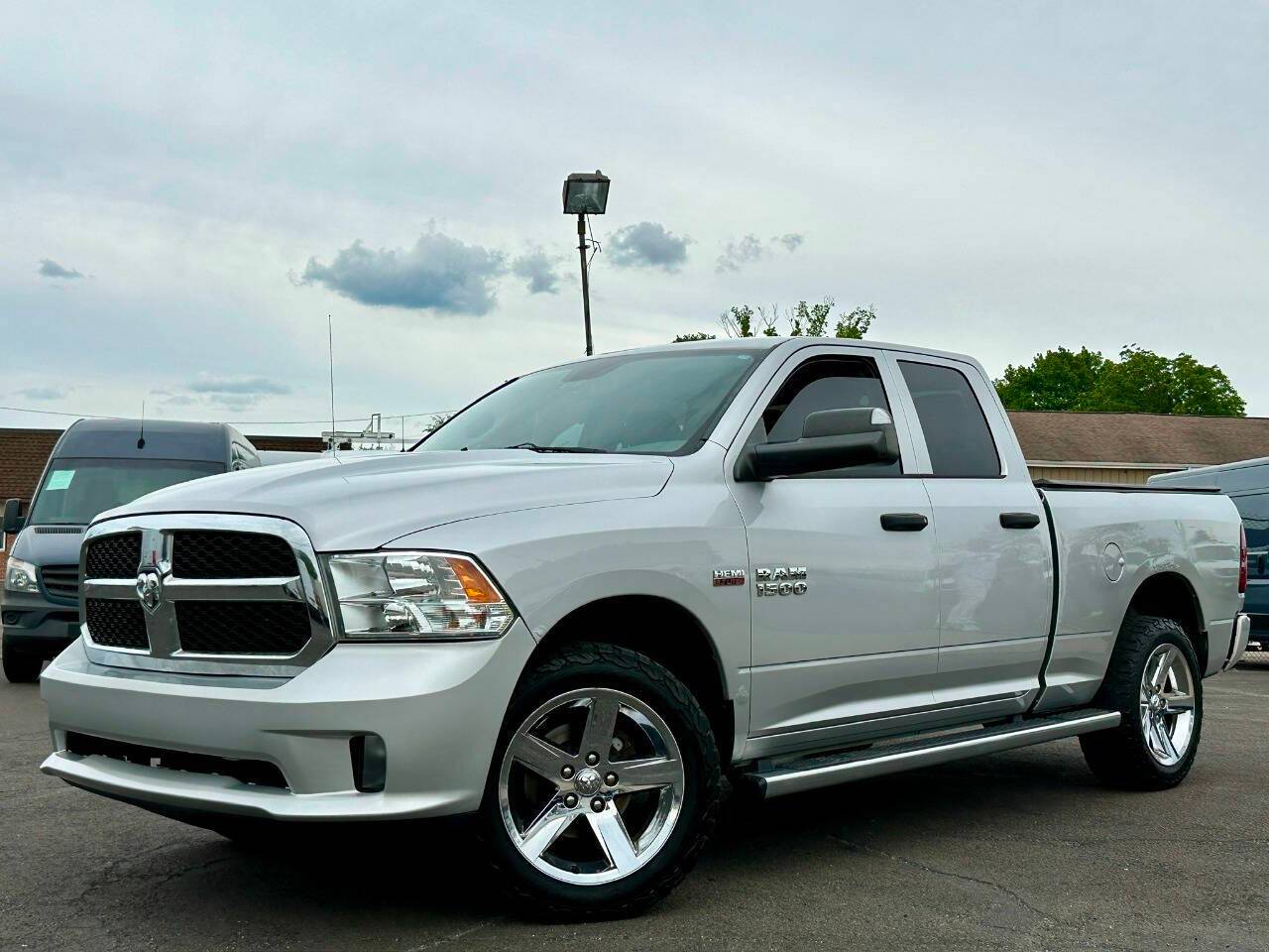 2013 Ram 1500 Express — Pickup Truck — 130,980 mi — Levittown, PA