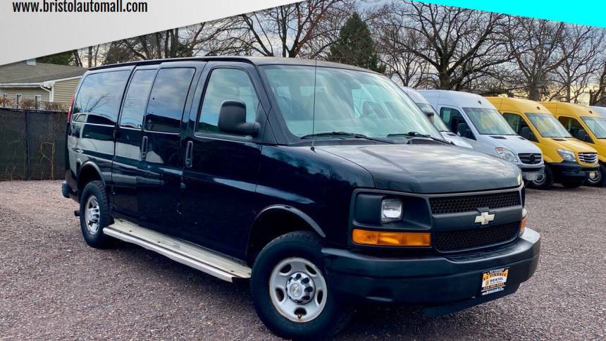 2008 Chevrolet Express Passenger Base — Passenger Van — 154,277 mi — Levittown, PA
