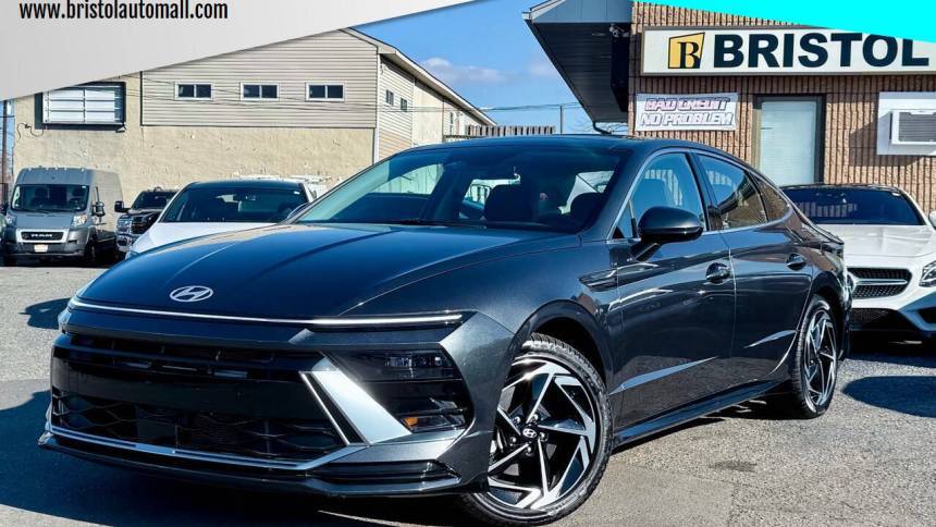 2024 Hyundai Sonata SEL — Sedan — 1,486 mi — Levittown, PA