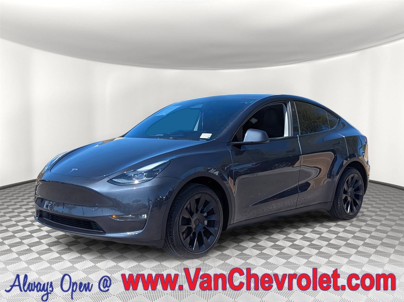 2024 Tesla Model Y Long Range — SUV — 11,084 mi — Scottsdale, AZ