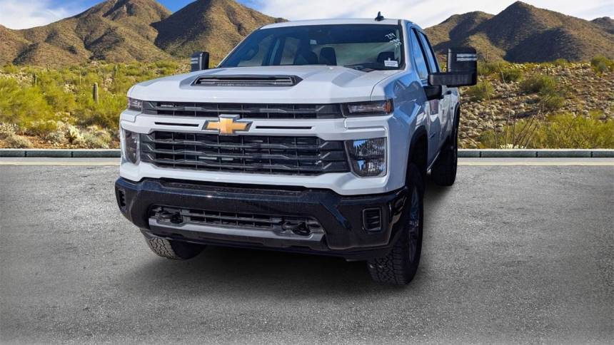 2025 Chevrolet Silverado 2500HD Custom — Pickup Truck — 646 mi — Scottsdale, AZ