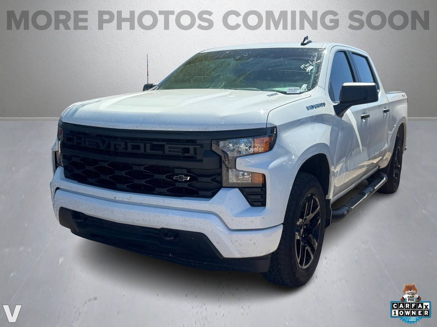2025 Chevrolet Silverado 1500 Custom — Pickup Truck — 28,559 mi — Scottsdale, AZ