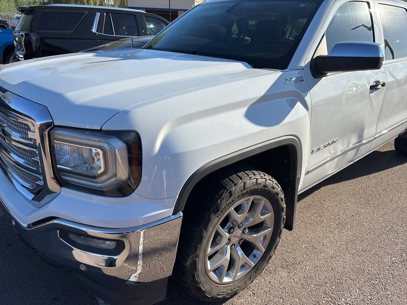 2018 GMC Sierra 1500 SLT — Pickup Truck — 124,470 mi — Scottsdale, AZ