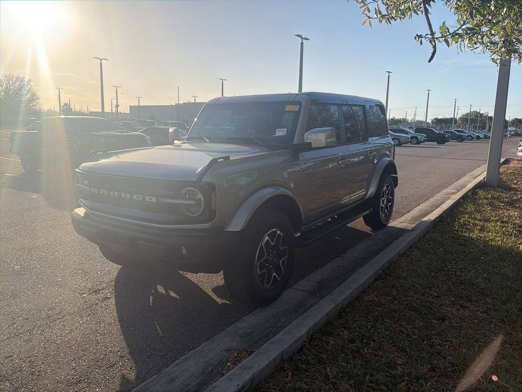2024 Ford Bronco Outer Banks