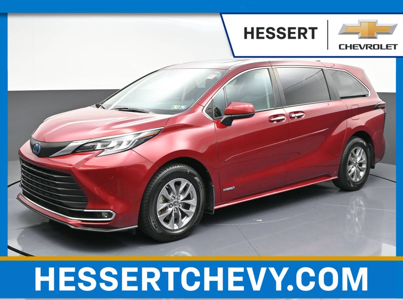2021 Toyota Sienna XLE — Minivan — 35,257 mi — Philadelphia, PA