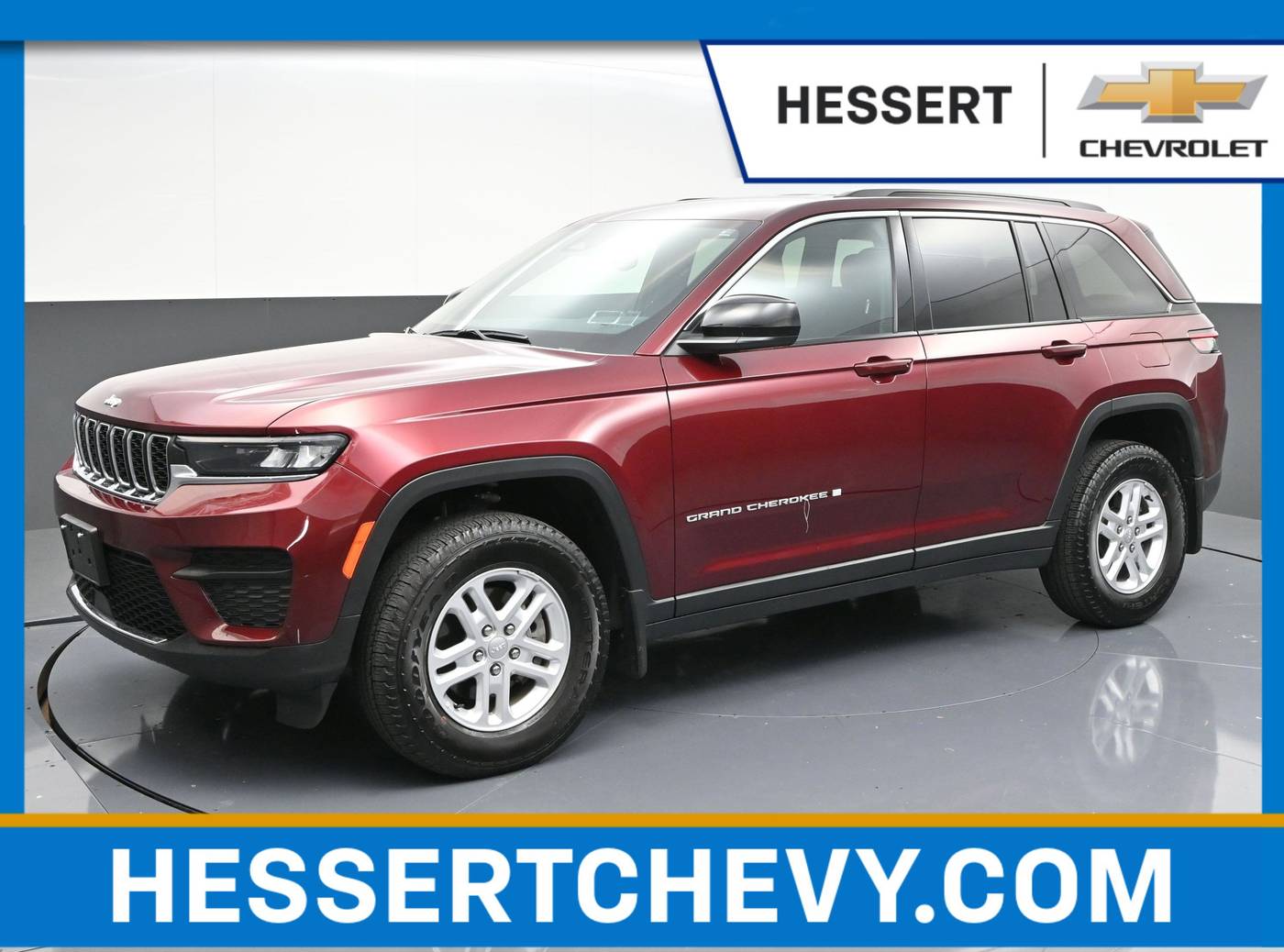 2024 Jeep Grand Cherokee Laredo — SUV — 10,390 mi — Philadelphia, PA