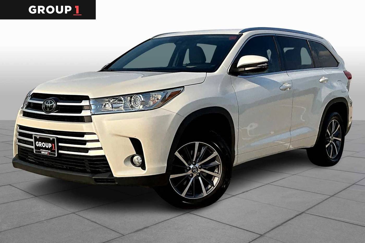 2017 Toyota Highlander XLE — SUV — 99,907 mi — Friendswood, TX
