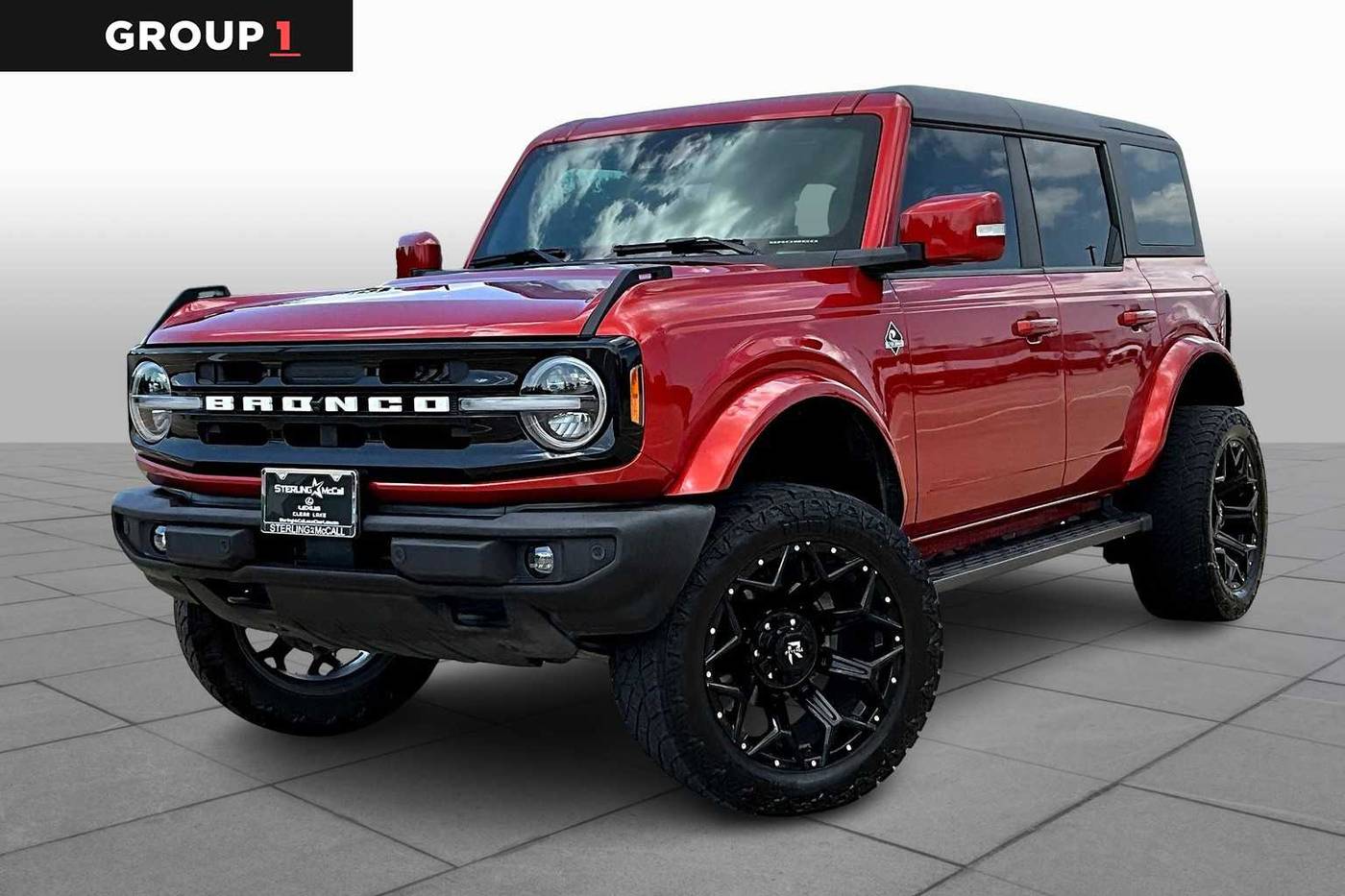 2023 Ford Bronco Outer Banks — SUV — 37,878 mi — Friendswood, TX