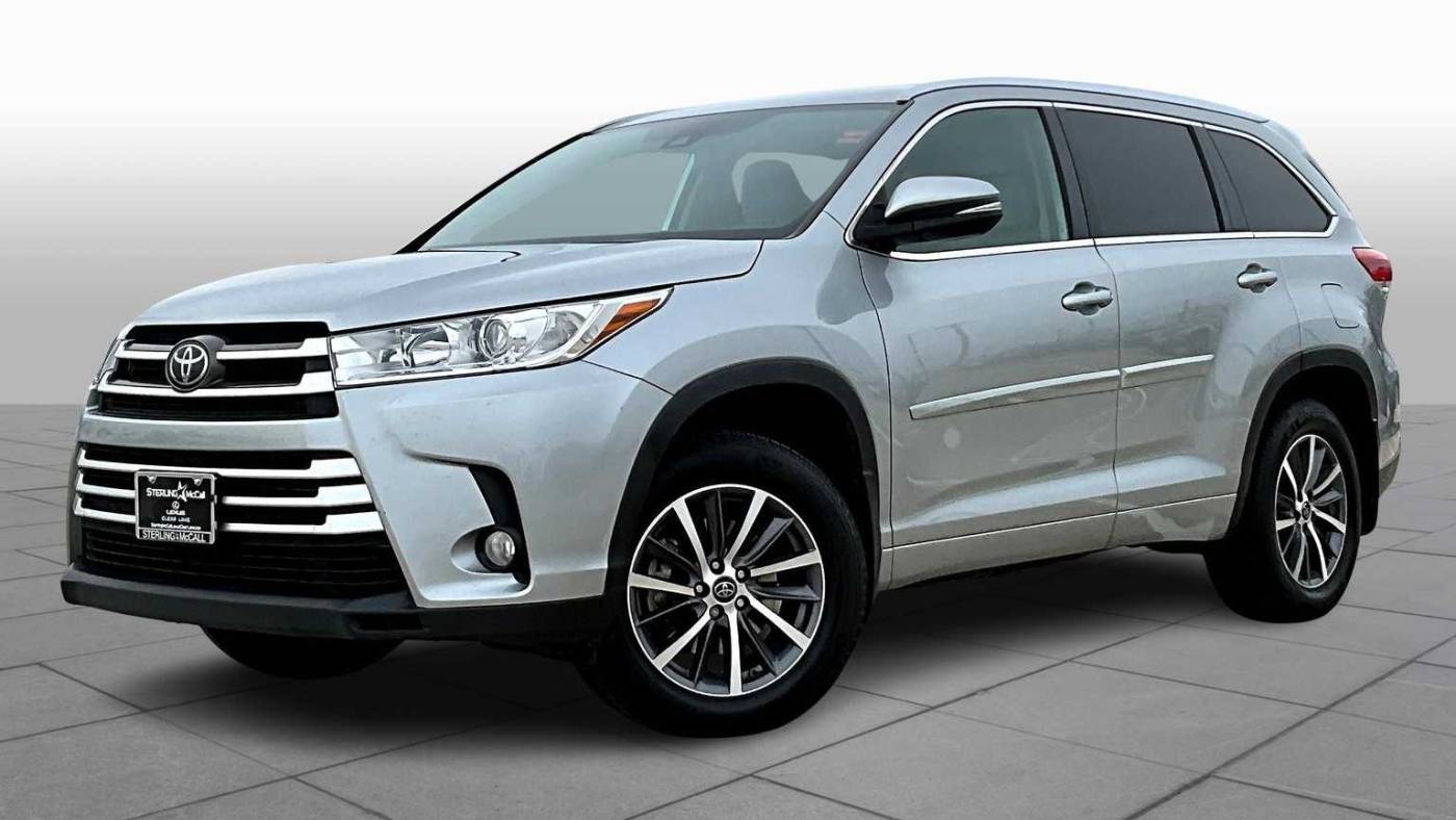 2018 Toyota Highlander XLE — SUV — 142,667 mi — Friendswood, TX