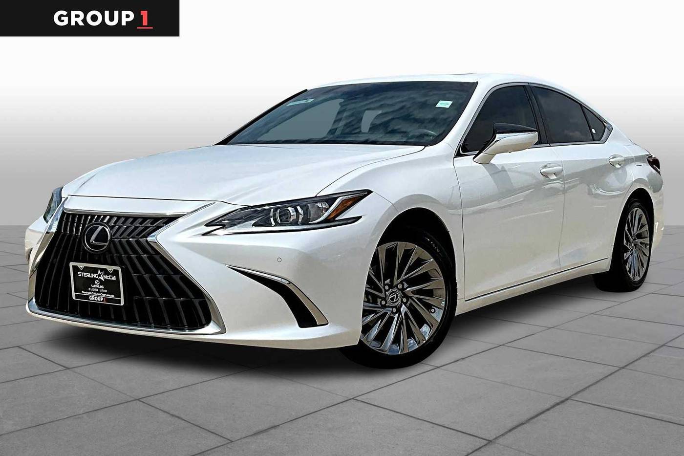 2024 Lexus ES ES 300h Luxury — Sedan — 8,026 mi — Friendswood, TX