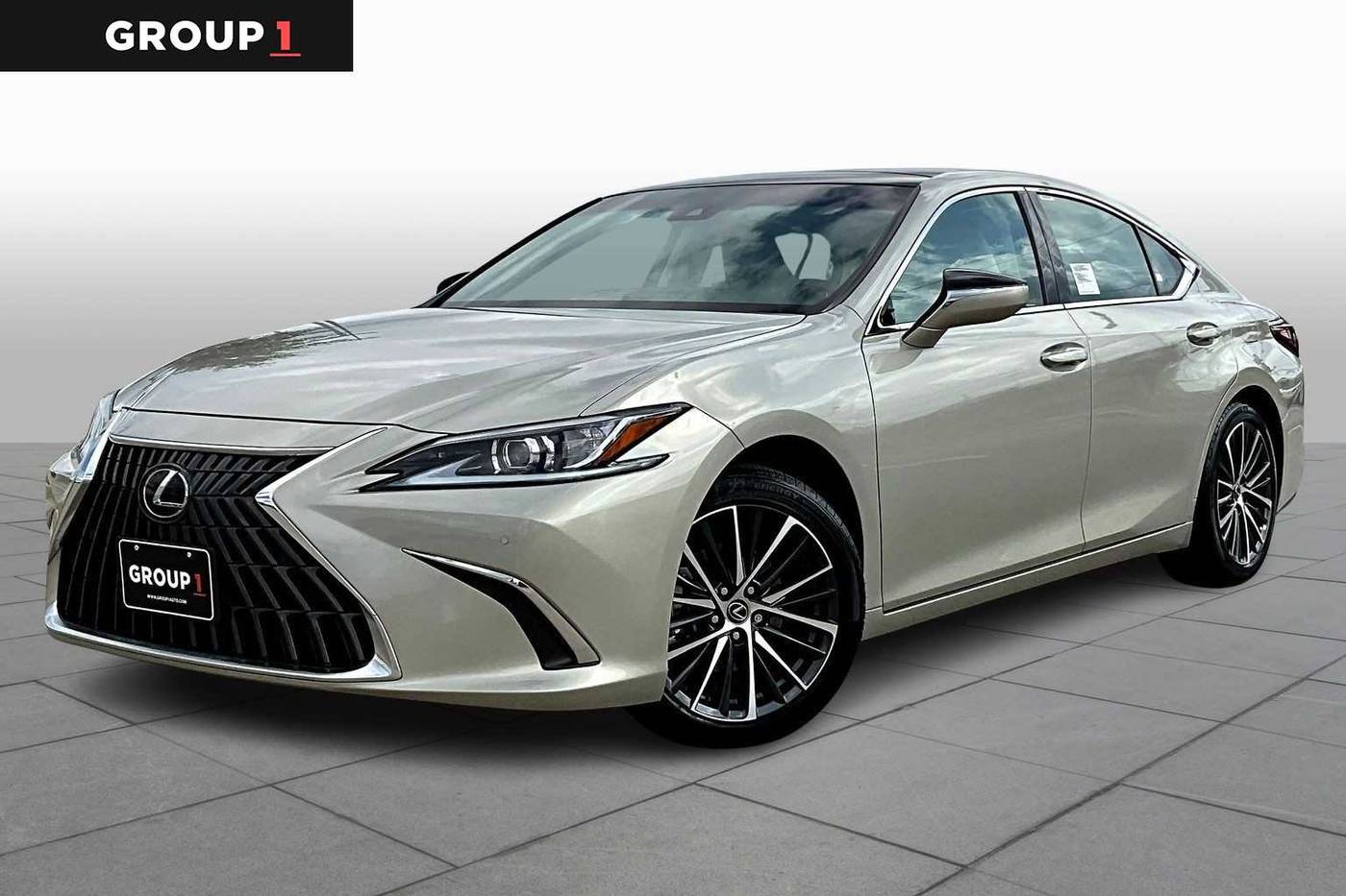 2025 Lexus ES ES 350 — Sedan — 4,882 mi — Friendswood, TX