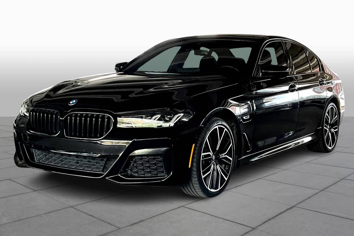2022 BMW 5 Series 530e — Sedan — 33,003 mi — Houston, TX