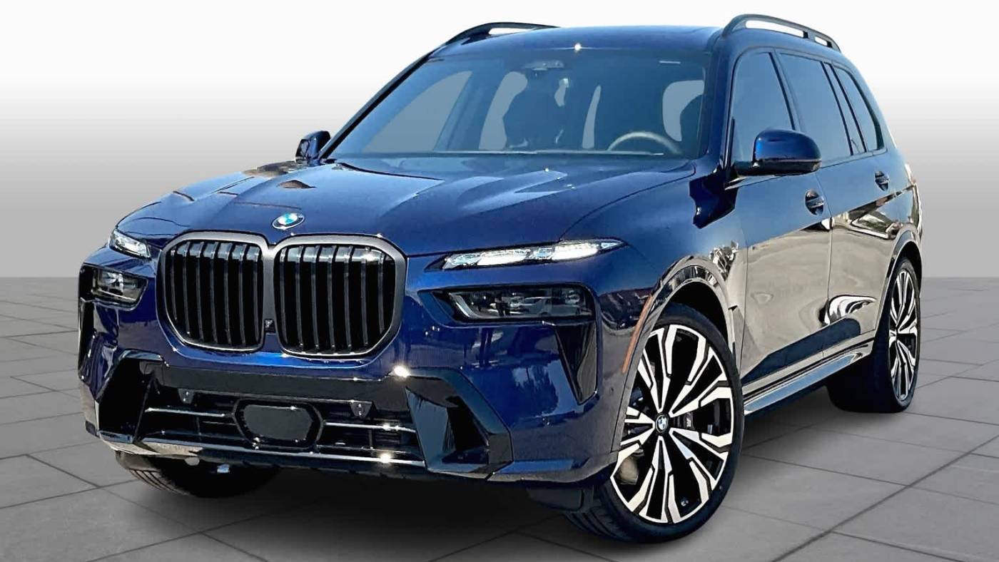 2025 BMW X7 40i — SUV — 8,641 mi — Houston, TX