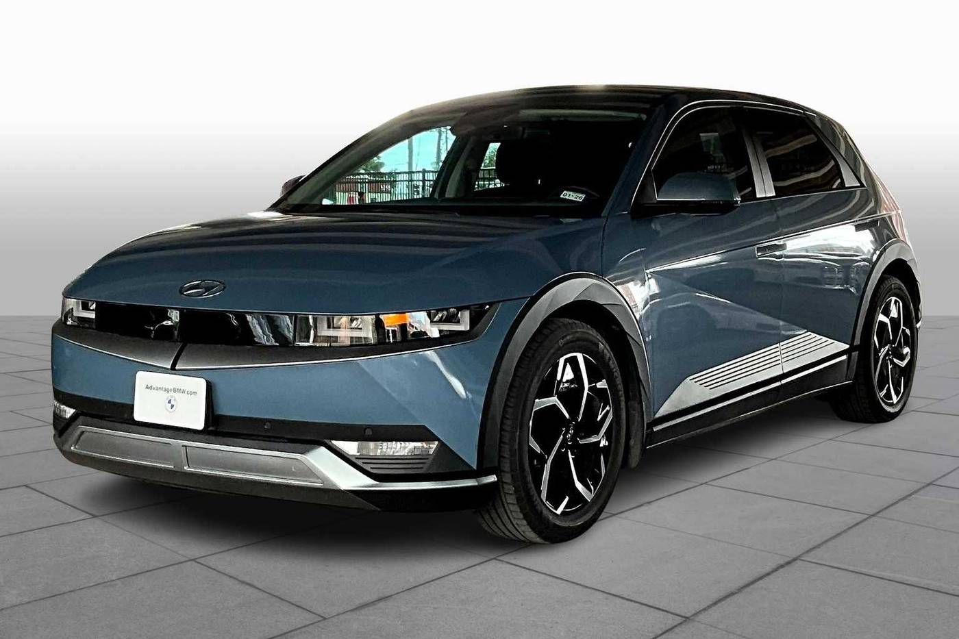 2024 Hyundai IONIQ 5 SEL — SUV — 13,896 mi — Houston, TX