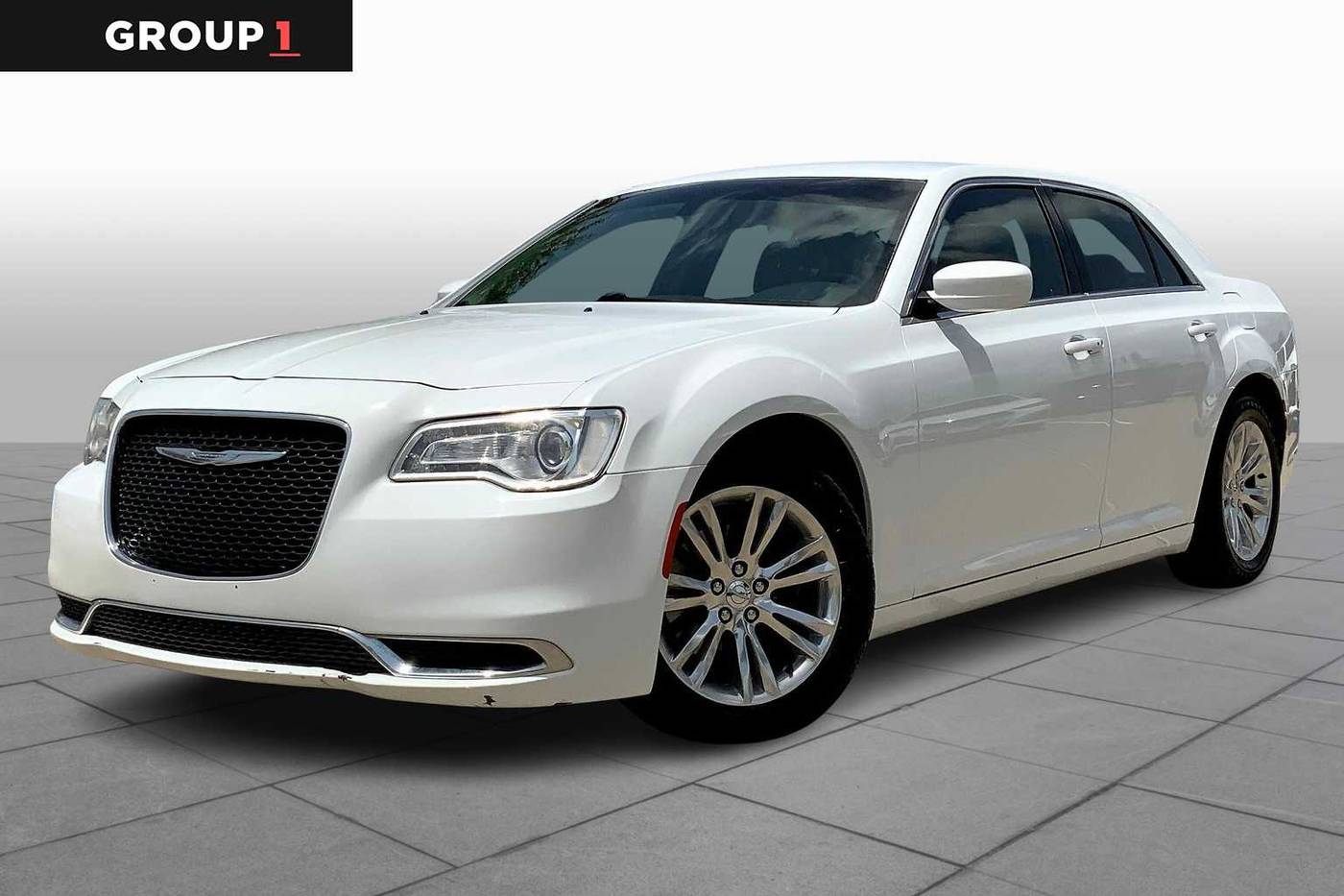 2017 Chrysler 300 Limited — Sedan — 127,307 mi — Houston, TX