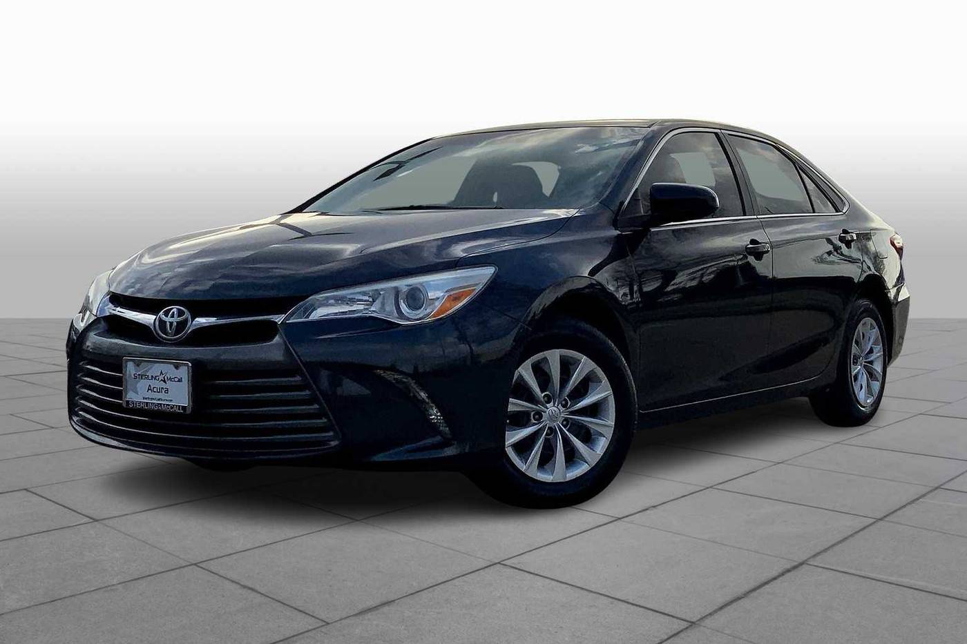 2017 Toyota Camry LE — Sedan — 39,200 mi — Houston, TX