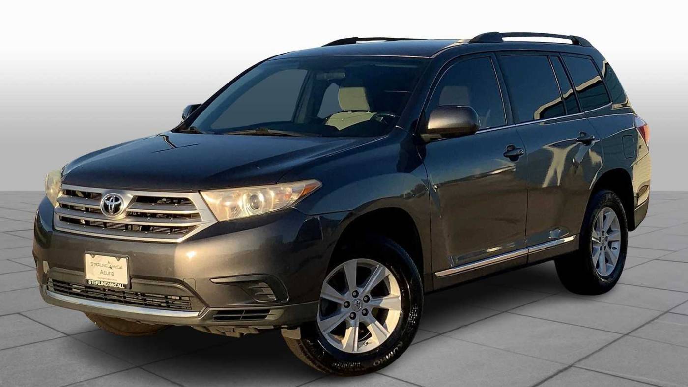 2013 Toyota Highlander Base — SUV — 131,807 mi — Houston, TX